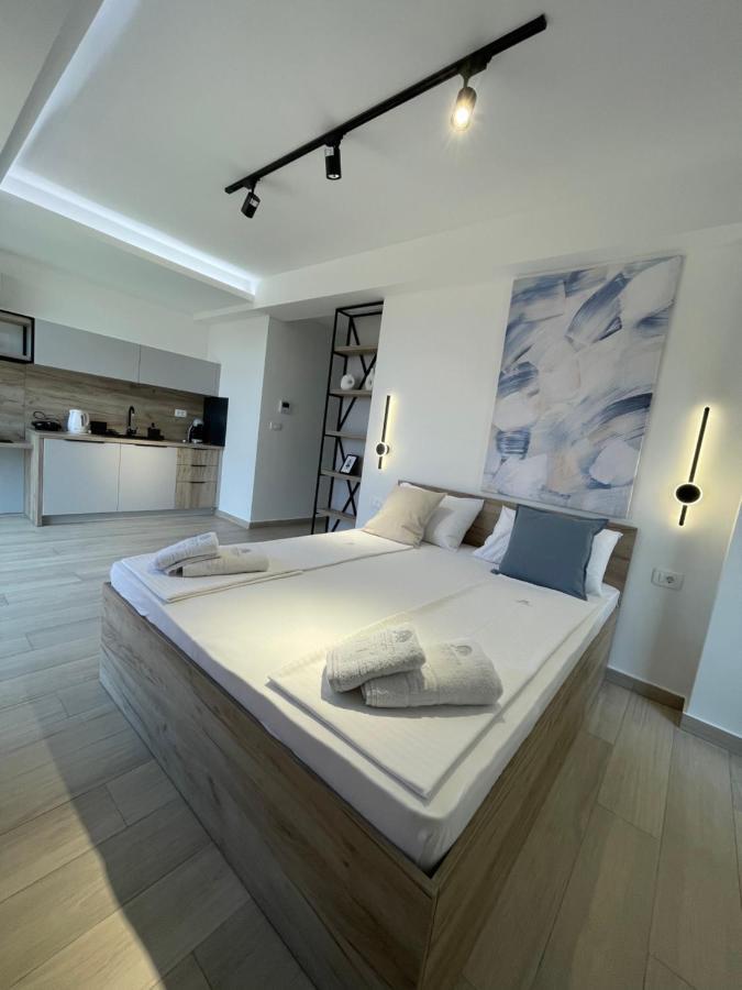 Dora Family Apartments Будва Екстер'єр фото