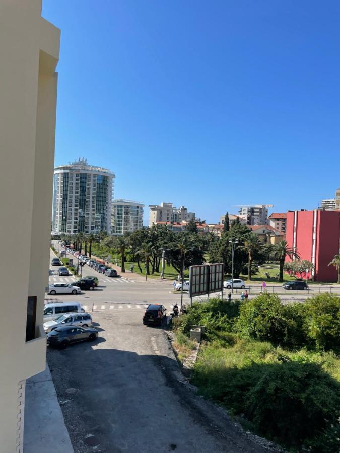 Dora Family Apartments Будва Екстер'єр фото