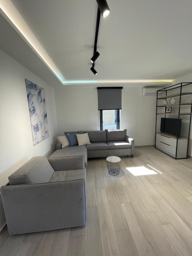 Dora Family Apartments Будва Екстер'єр фото