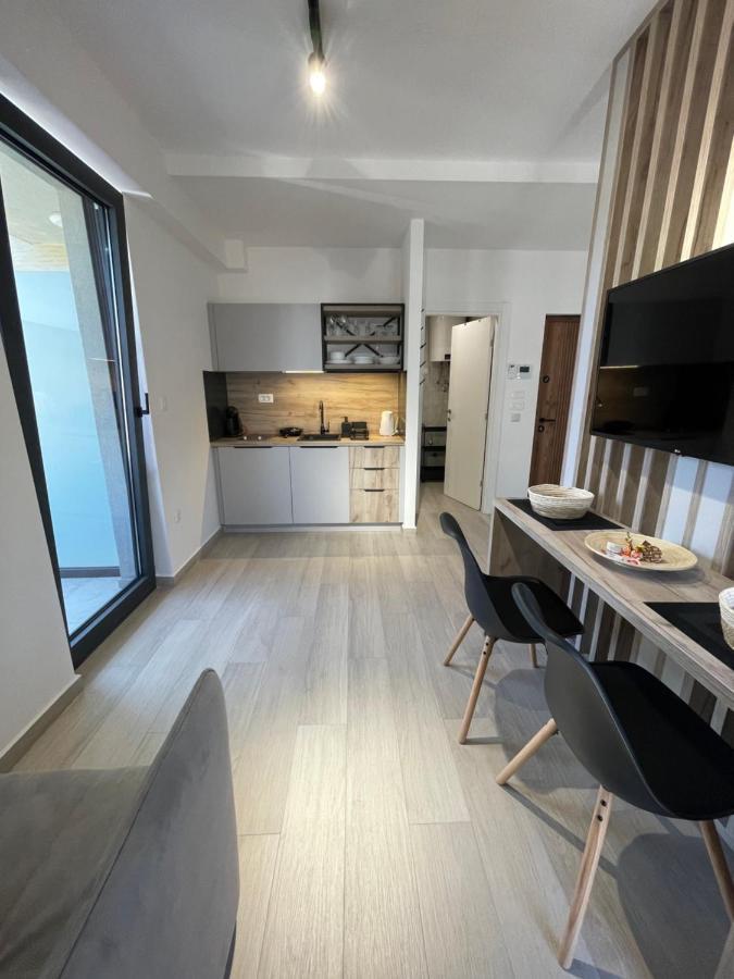 Dora Family Apartments Будва Екстер'єр фото