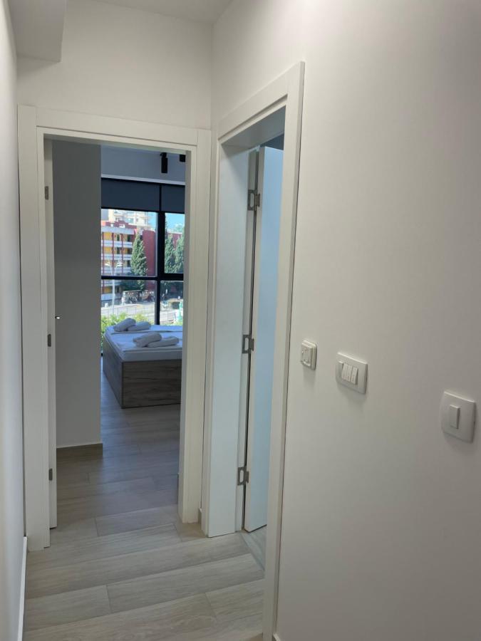 Dora Family Apartments Будва Екстер'єр фото